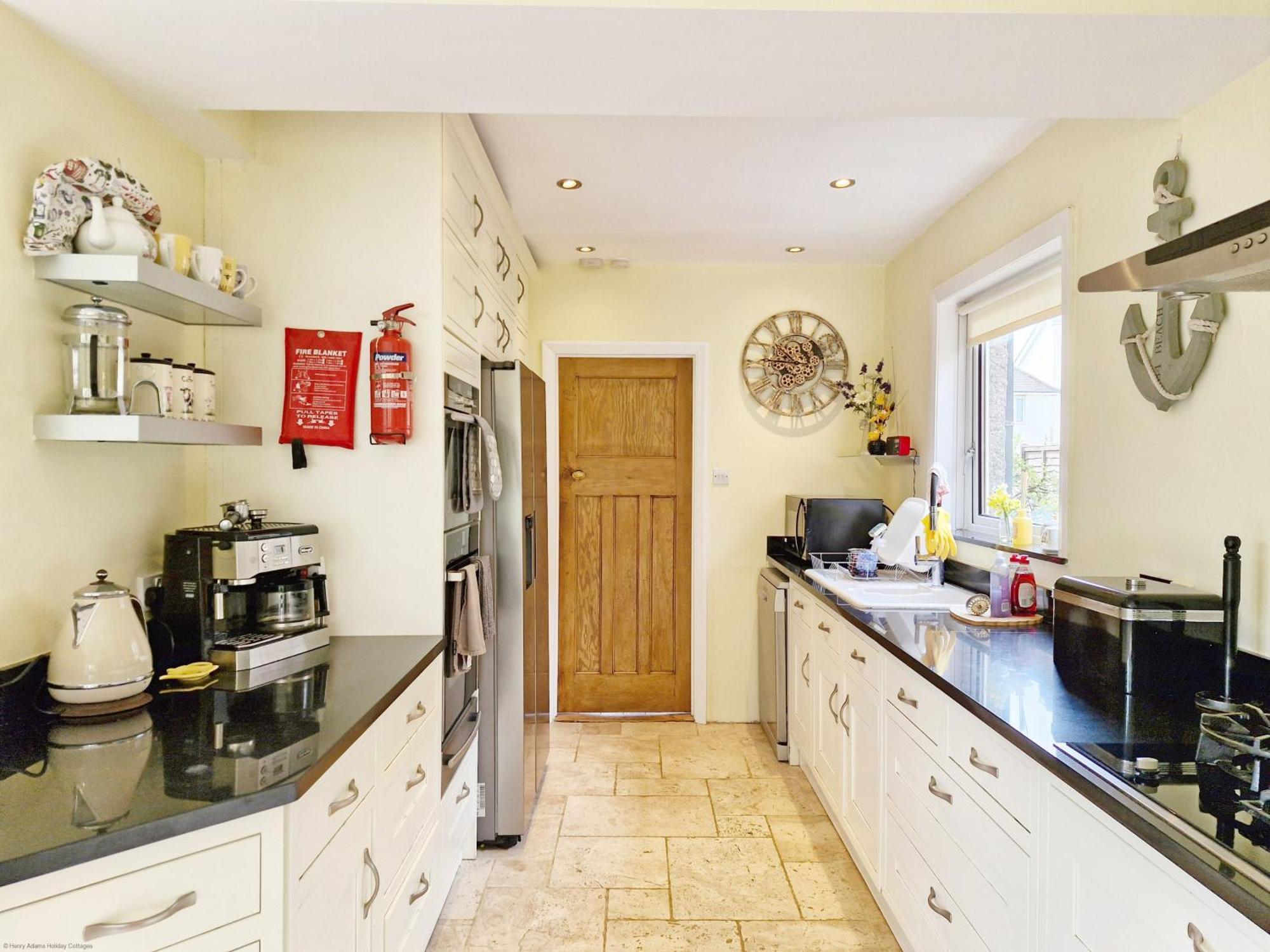 Blacksmiths Cottage, Bosham Exterior photo